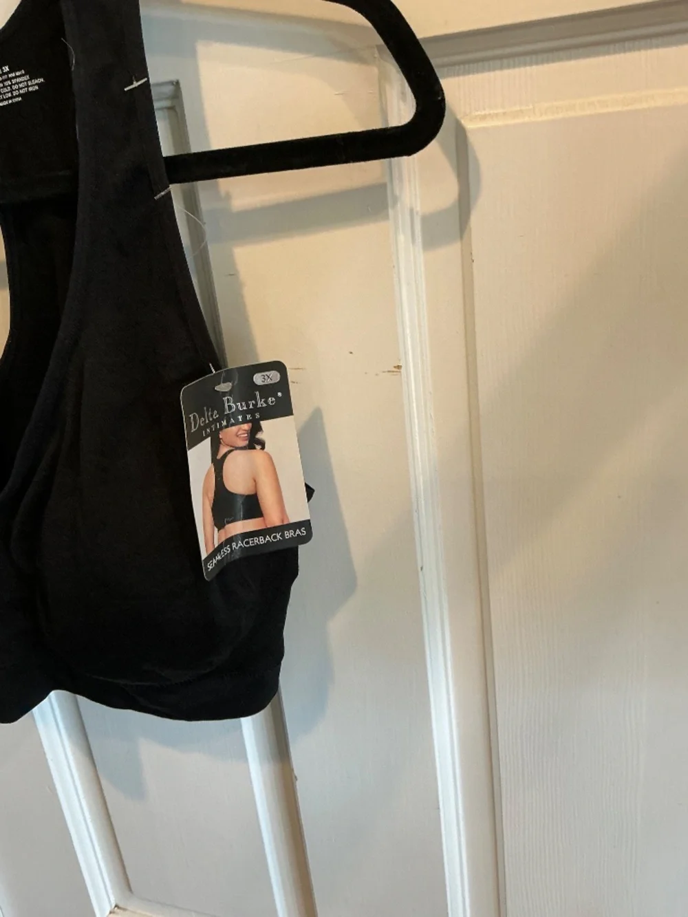 Delta Burke pullover bra brand new with tags!  Plus size 3x